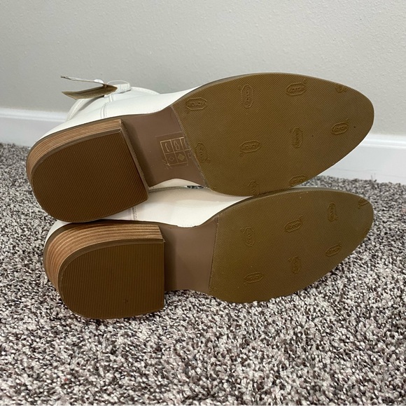 Dingo Saguaro White Leather Round Toe Western Ankle Booties NWT Women’s 9 - Picture 8 of 8